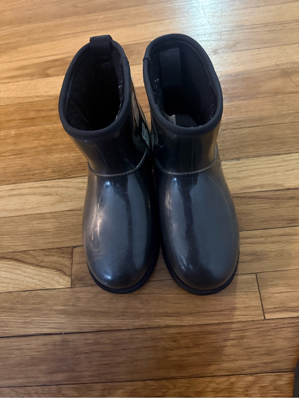 UGG Black Glossy Short Rain Boots